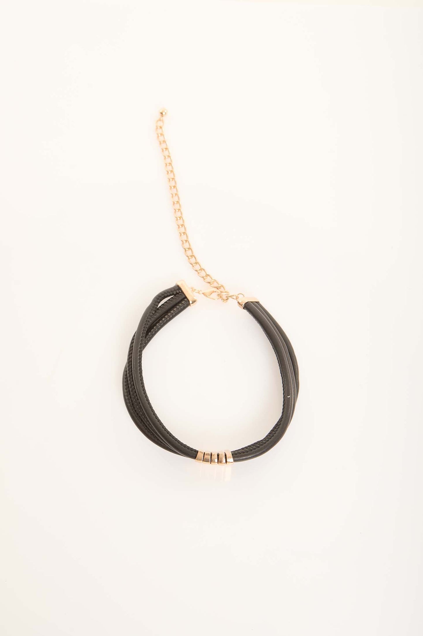 Bold Choker with Metallic Pendant