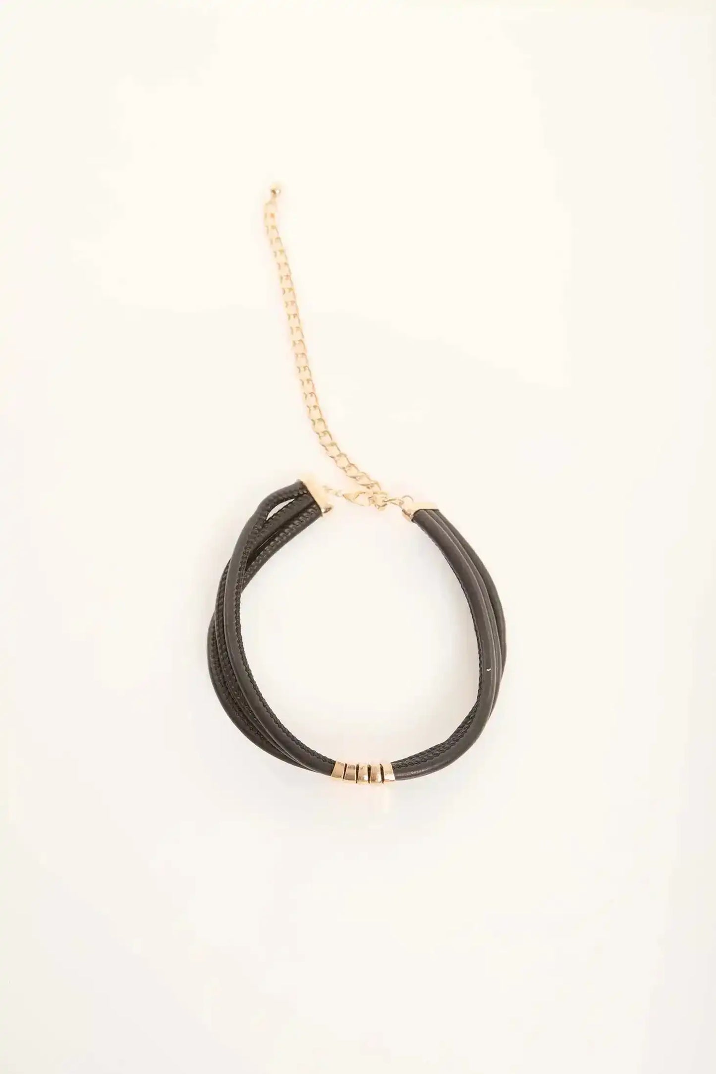 Bold Choker with Metallic Pendant