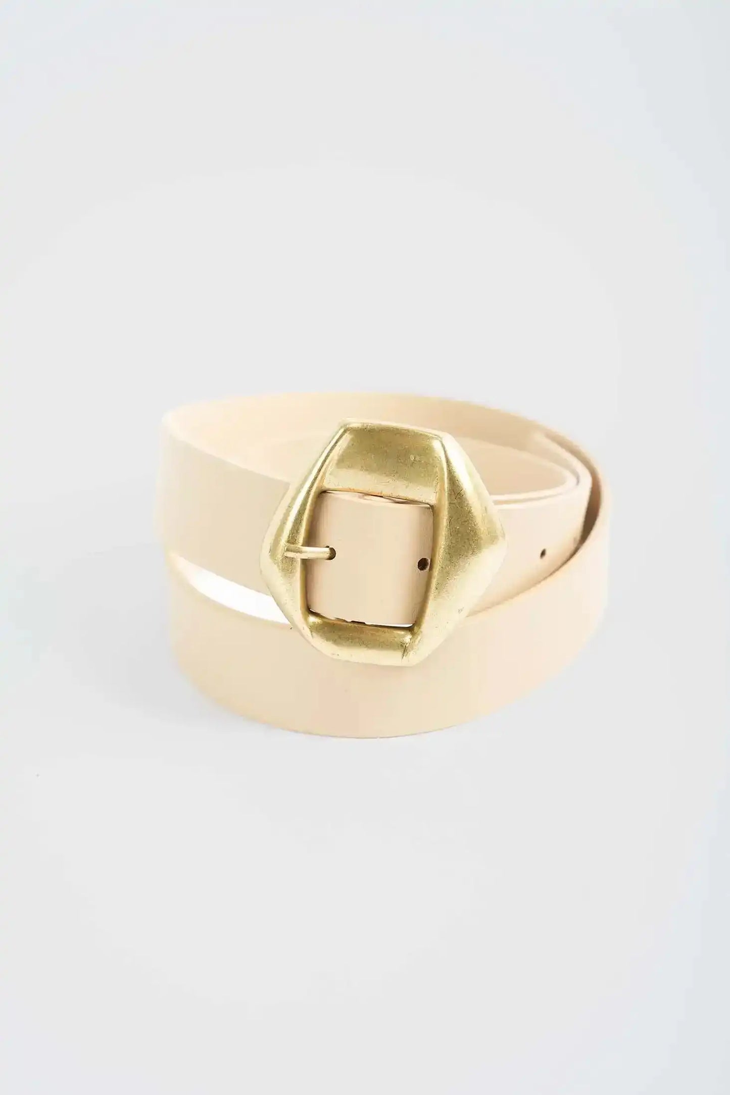 Modern Sculpted Buckle Belt