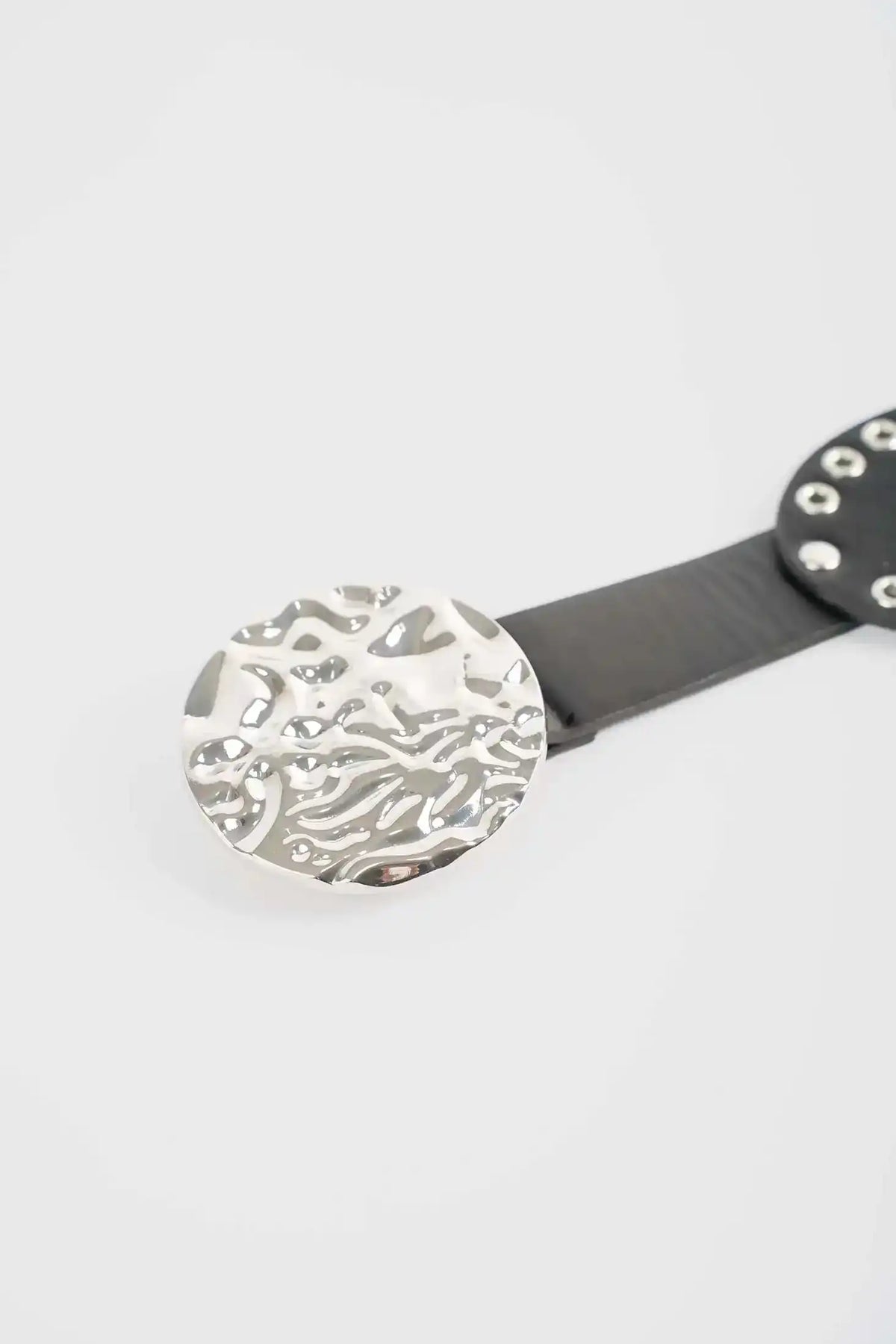 Textured Disc Accent Belt