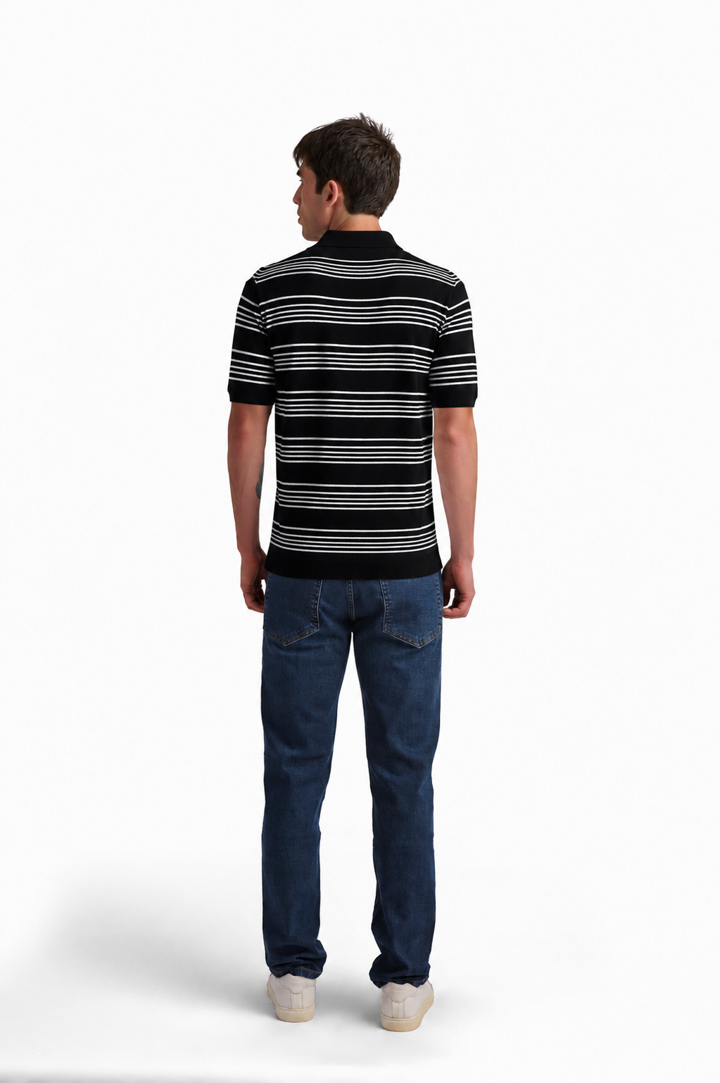 Knit Shirt Regular fit. Viscose-Blend Fabric.