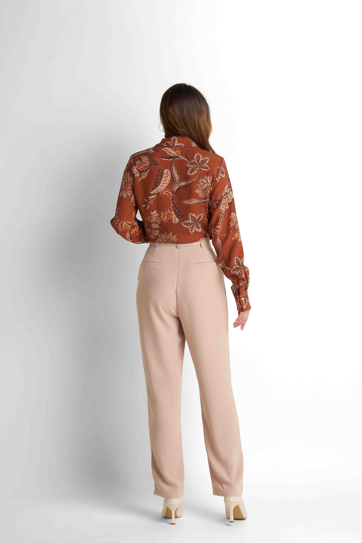 Tailored High-Waist Pants - Mocha