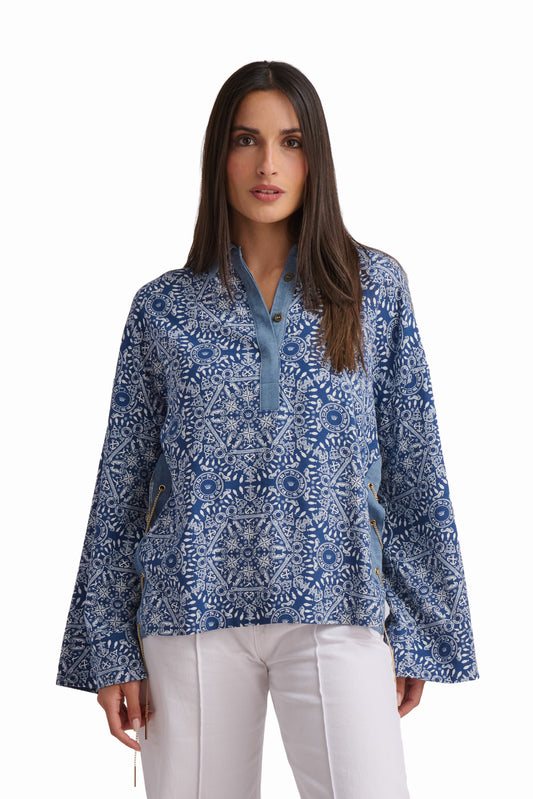 Chic Blue Patterned Shirt