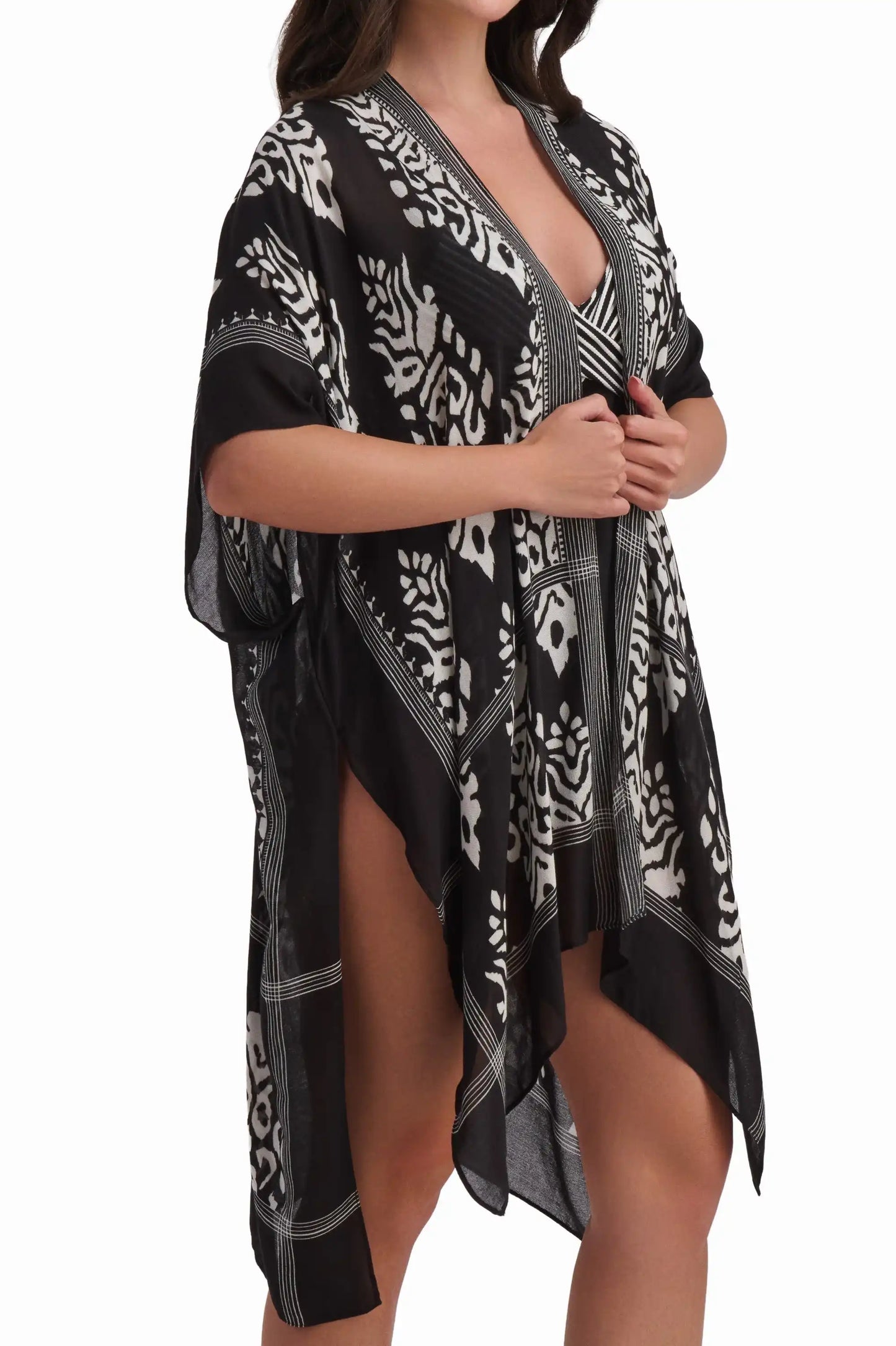Black and White Printed Kimono