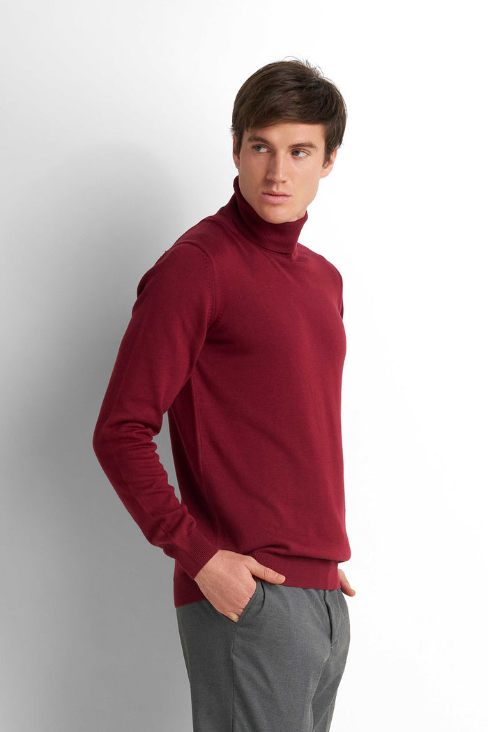 Turtleneck Knit Pullover - Burgundy