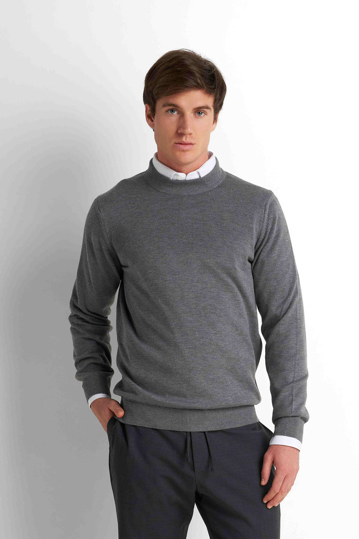 Mock-Neck Pullover - Charcoal