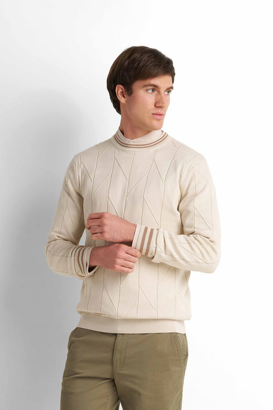 Crew Neck Knit Pullover - Light Beige