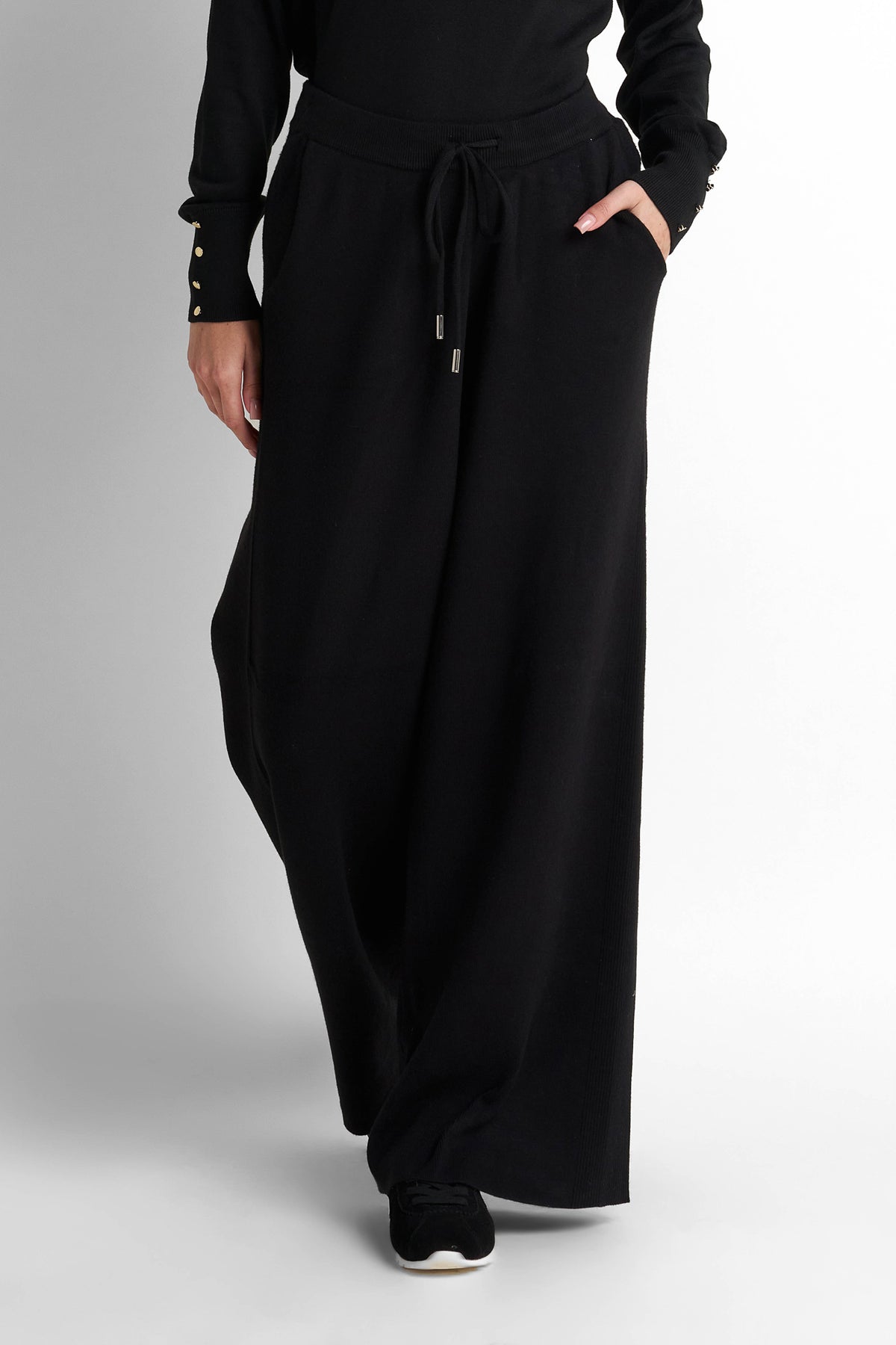 Drawstring Wide-Leg Pants - Black