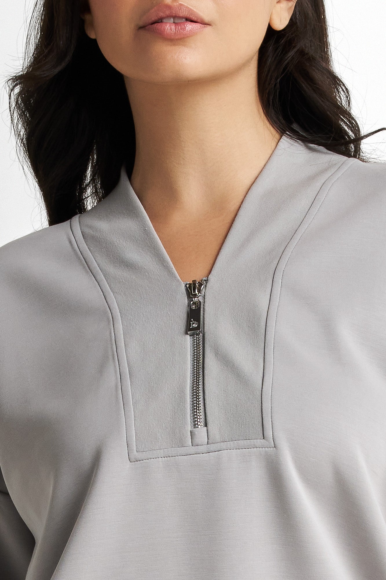 Sweat Shirt