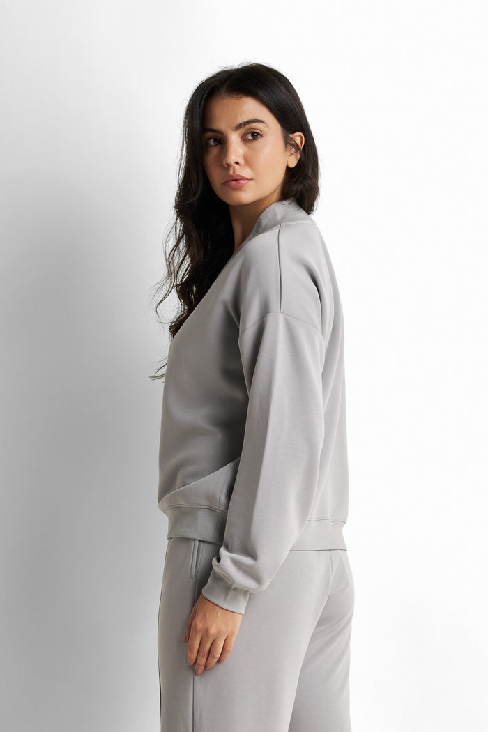 Loose-Fit V-Neck Sweat Shirt