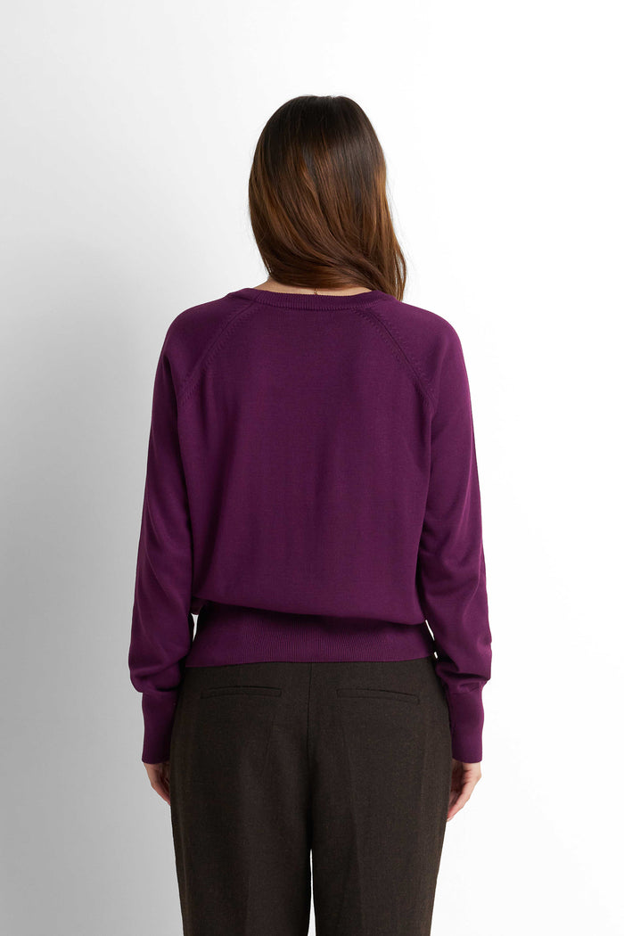 Crew Neck Knit Pullover - Plum