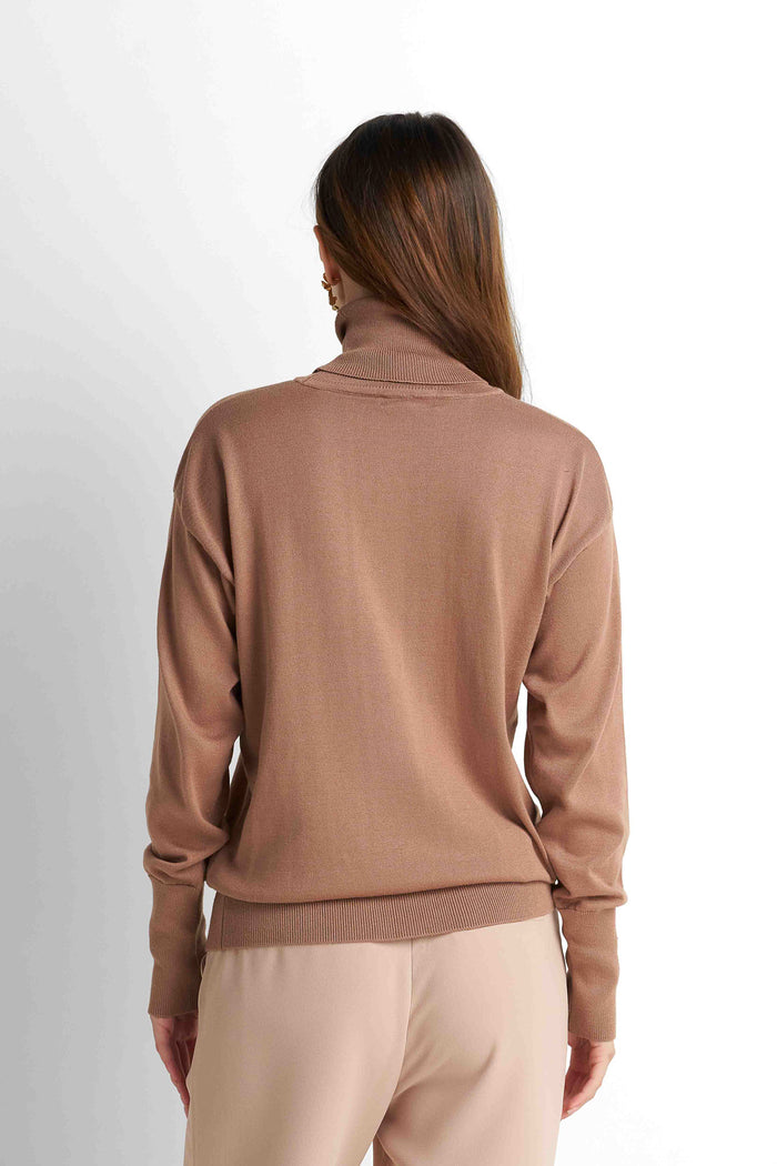 Turtleneck Knit Pullover - Mocha