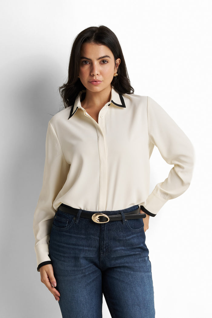 Contrast-piped point-collar blouse