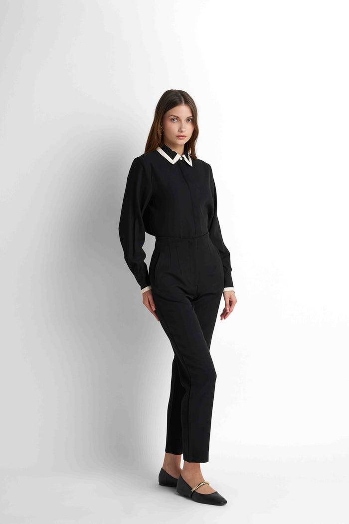 Contrast-Piped Point-Collar Blouse - Black