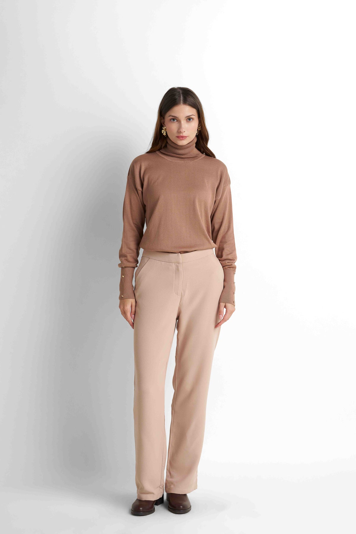High-Waist Straight Trousers - Mocha