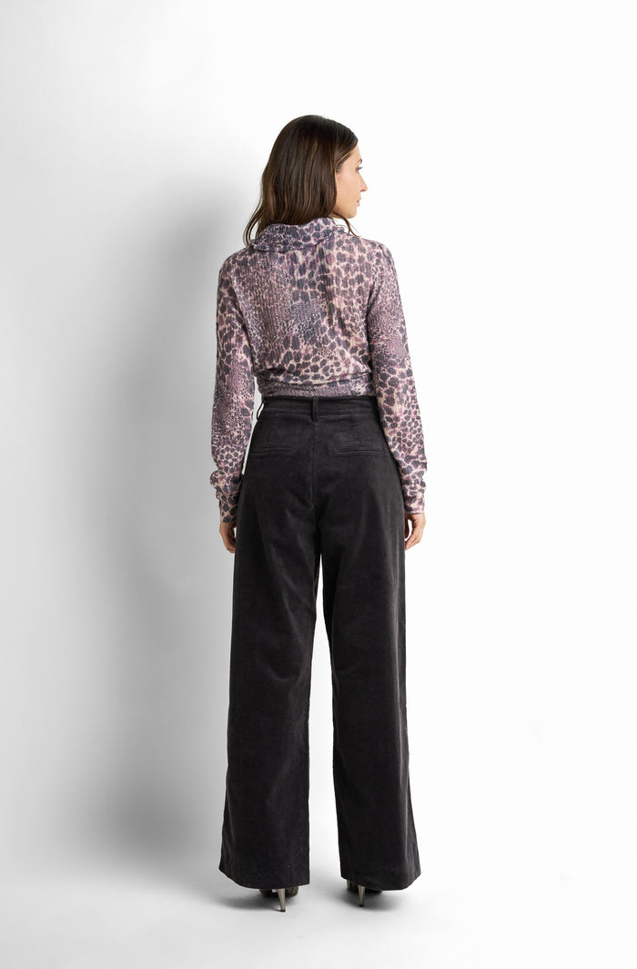 Pleated corduroy wide-leg trousers