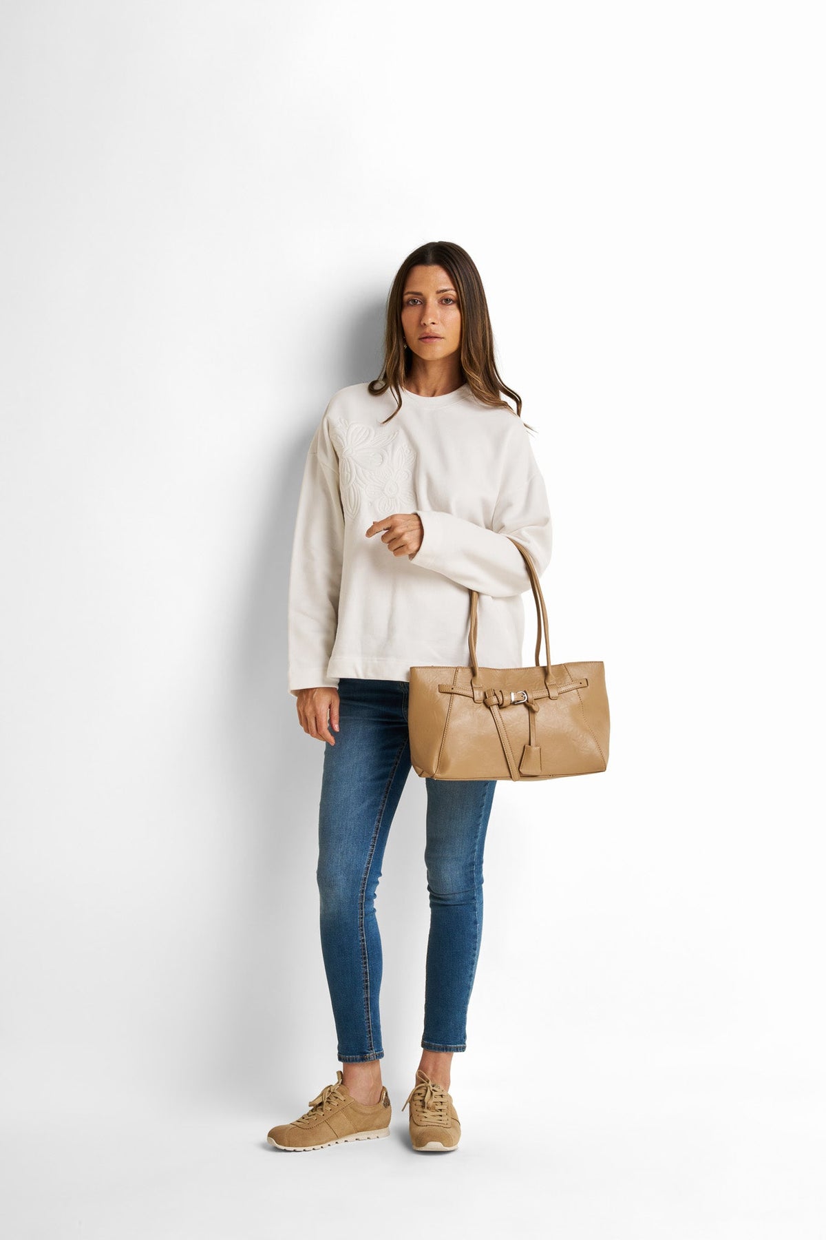 Strucured leather Tote bag