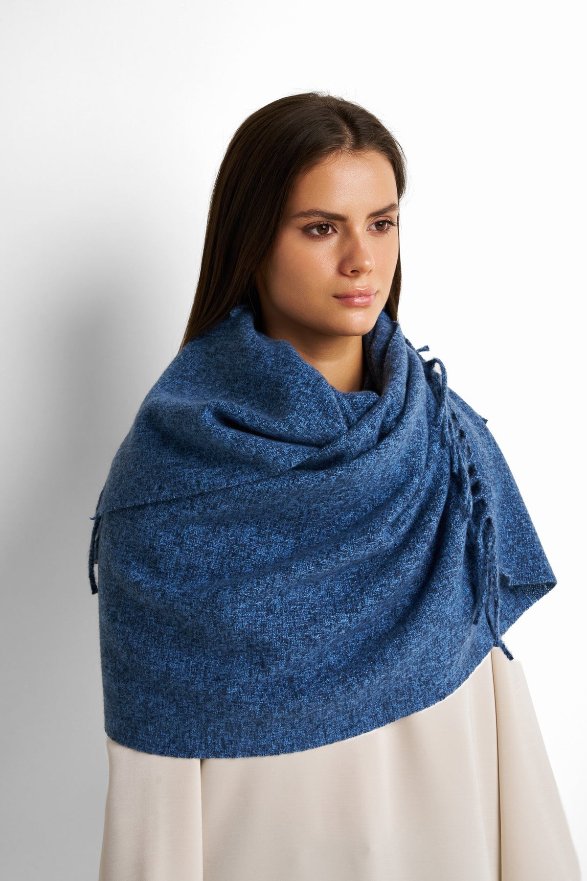Soft knite Fringe Scarf
