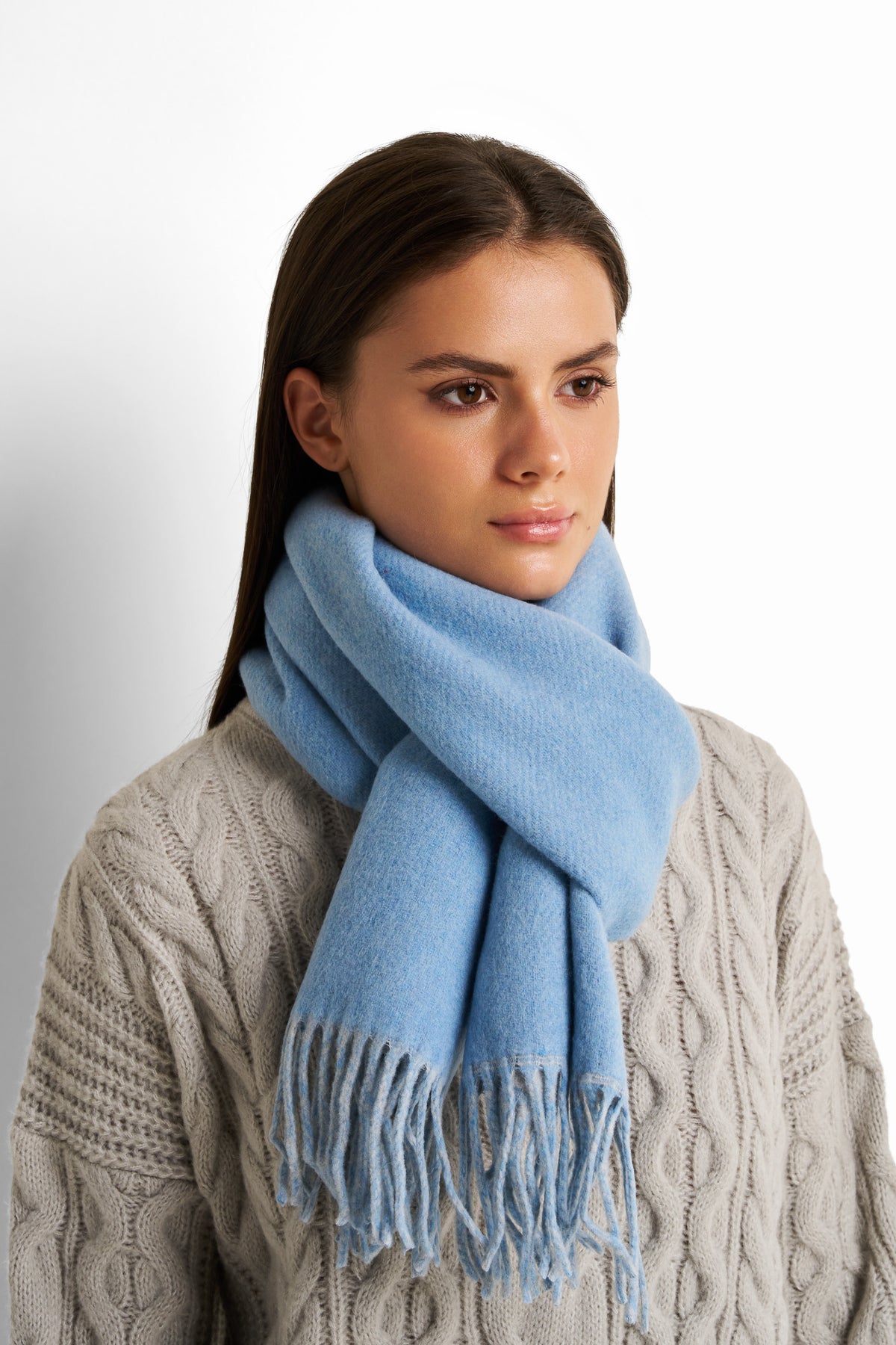 soft knite fringed -scarf