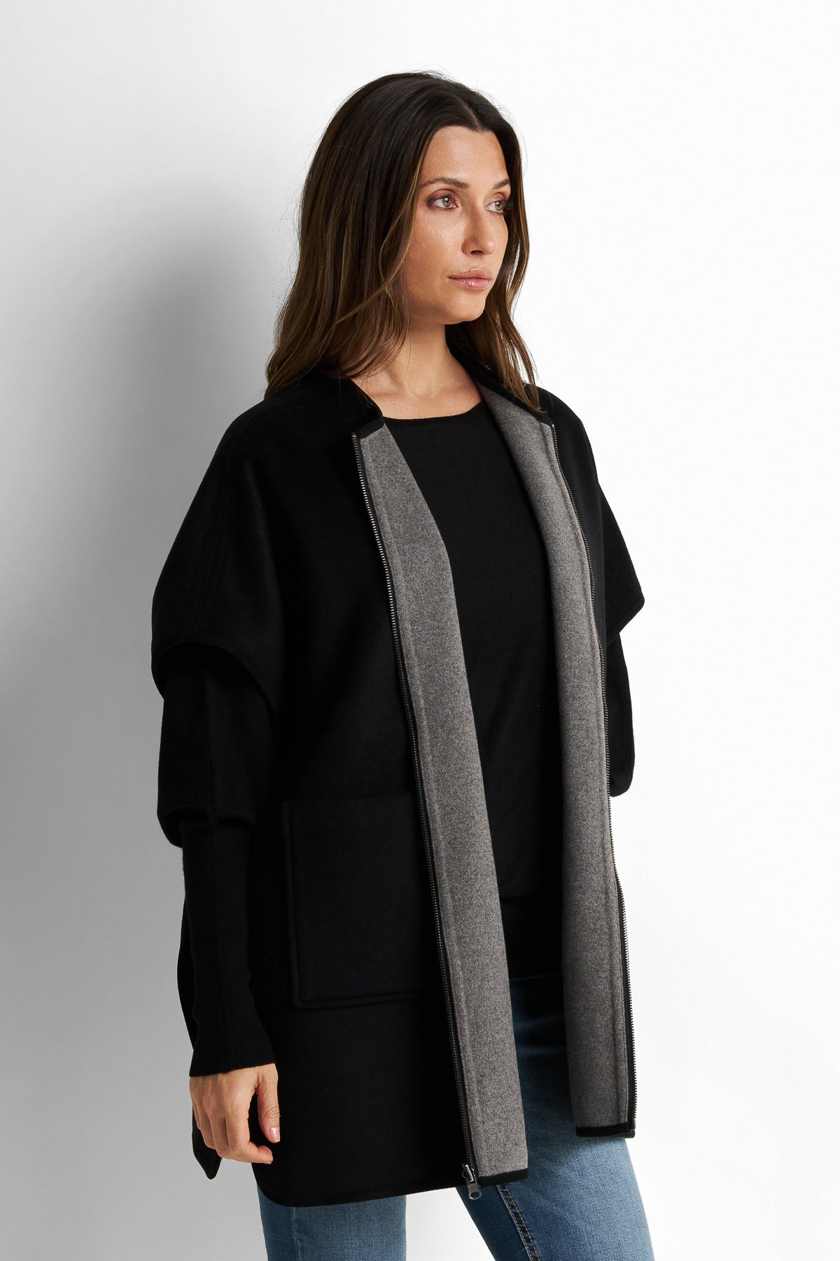 Contrast-trimmed zip-front poncho cape